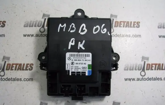 Mercedes-Benz B W245 Door control unit/module A1698207326