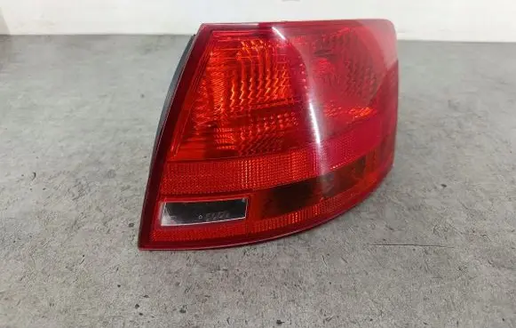 Audi A4 S4 B7 8E 8H Rear/tail lights 8E9945096E