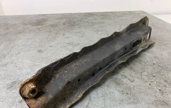 Toyota RAV 4 (XA30) Front subframe