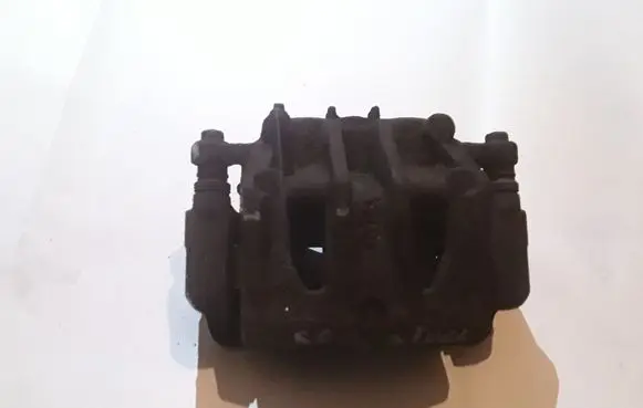 KIA Sorento Front brake caliper 581102W700