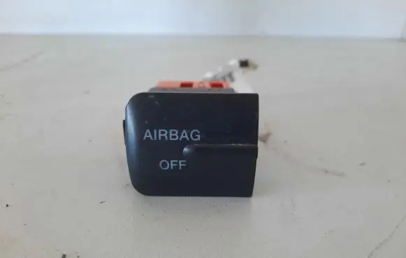 Seat Leon (1M) Front door airbag 1M1919235A