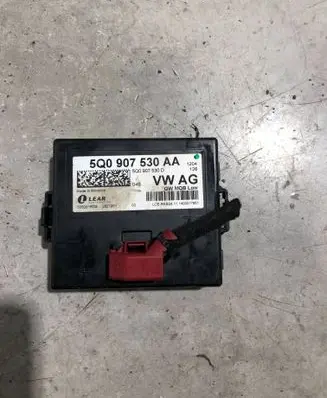 Skoda Octavia Mk3 (5E) Gateway control module 5Q0907530AA 5Q0907530D
