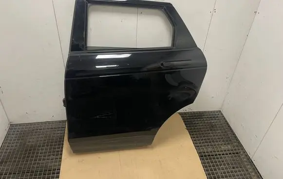 Land Rover Range Rover Evoque L551 Rear door