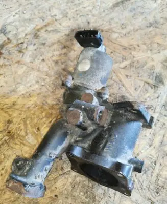 Opel Astra H EGR valve 8980607961 HU1350007351