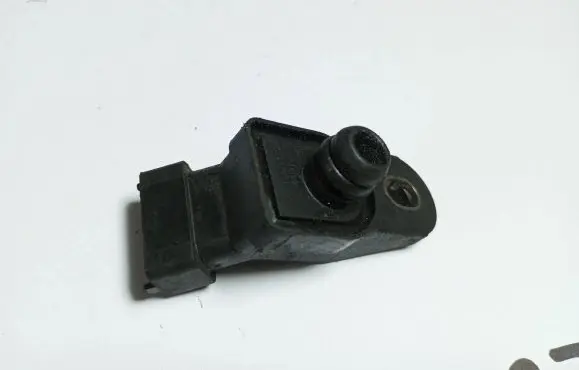 Opel Zafira A Air pressure sensor 0281002137