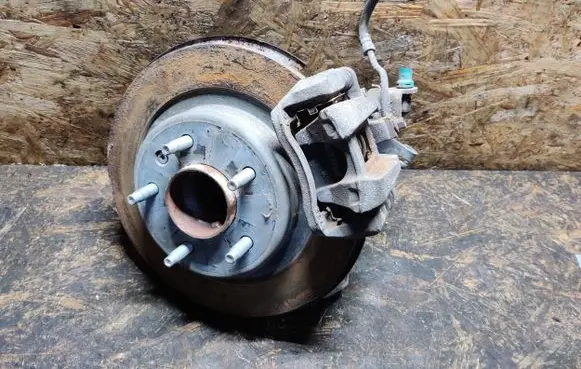 Chevrolet Malibu Rear wheel hub spindle/knuckle 22949387