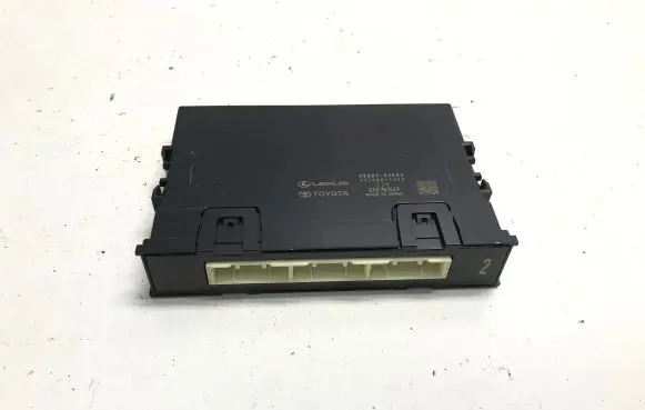 Toyota bZ4X Other control units/modules 886B042020 2774009373