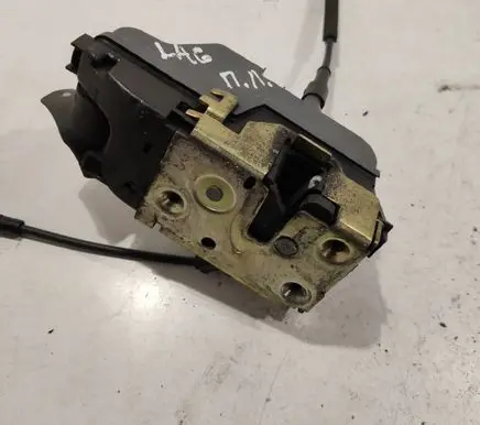 Renault Laguna II Front door lock 009150