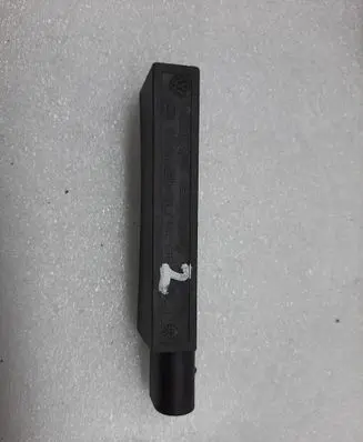 Volkswagen PASSAT B7 Keyless system antenna 1K0909133