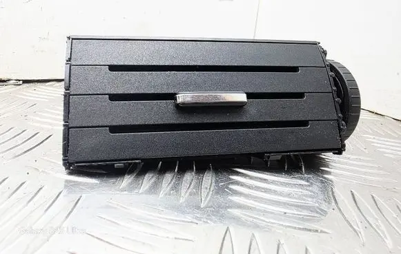 Ford Kuga I Dash center air vent grill 3M51R014L21BE 3M51R014L21