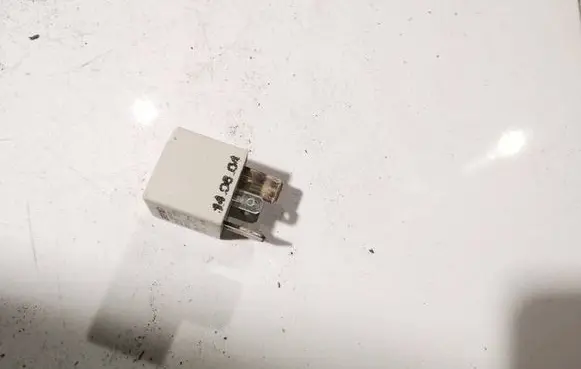 Audi A6 S6 C6 4F Other relay 8D0951253