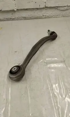 Mercedes-Benz S W222 Front lower control arm/wishbone A22220