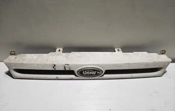 Ford Escort Front grill 91AG8A133DBW