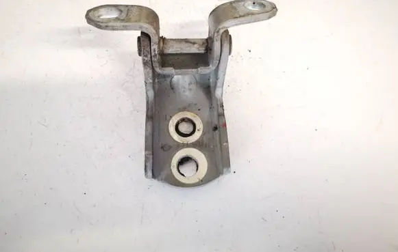 Nissan Note (E12) Front door upper hinge