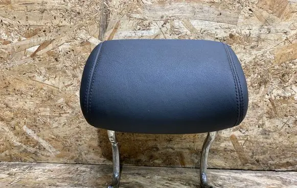 Mercedes-Benz S AMG W220 Rear seat headrest 