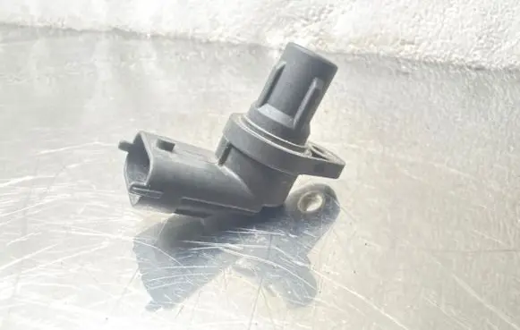 Opel Corsa D Camshaft position sensor 0232103067 93310500 071002