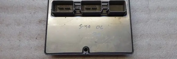 Volvo S40 Engine control unit/module 30729274A