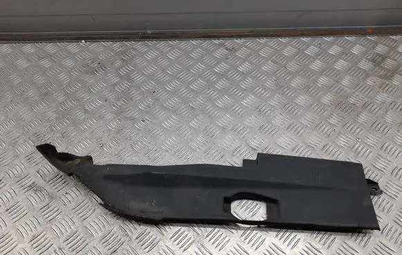 Audi A8 S8 D4 4H Wiper trim 4H0819336
