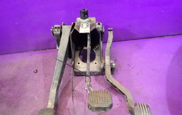 Fiat Ducato Pedal assembly 