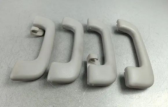KIA EV9 A set of handles for the ceiling
