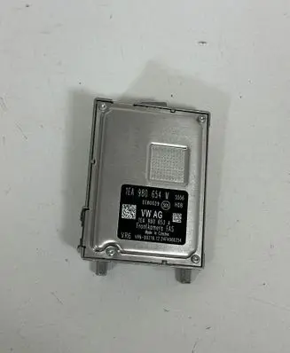 Skoda Enyaq iV Windshield/windscreen camera 1EA980654M