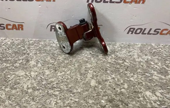 Rear door upper hinge