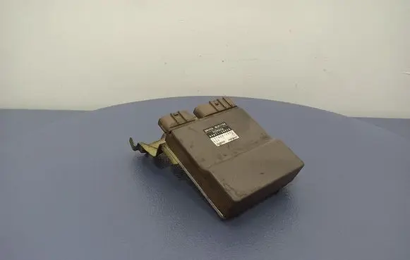 Toyota Avensis Verso Other control units/modules 8987120030