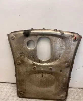 BMW 5 F10 F11 Engine splash shield/under tray PLYTAOSLONADOLNA