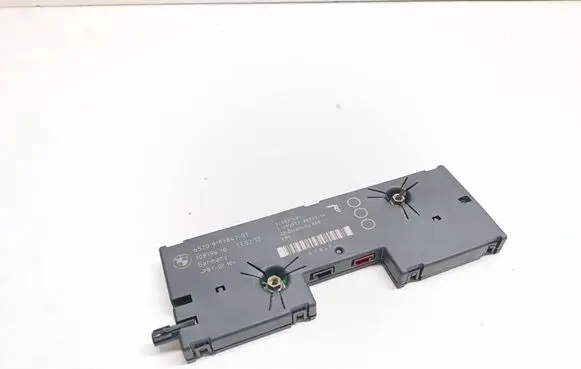 BMW 3 E90 E91 Aerial antenna amplifier 9193841 65209193841