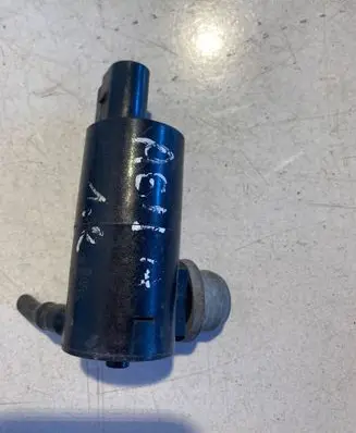 Opel Agila B Windscreen/windshield washer pump 30646 877107 080714B