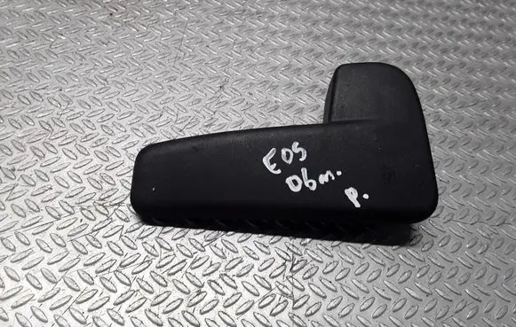 Volkswagen Eos Engine bonnet (hood) release handle