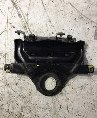 Towing hook eye