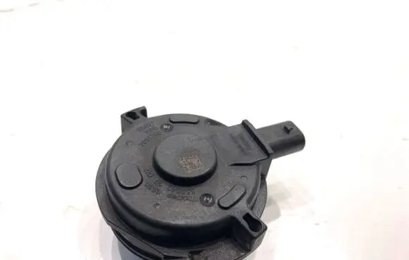 BMW 2 F44 Valve 7614288