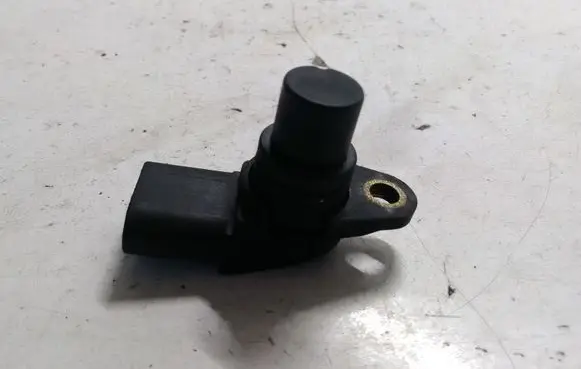Volkswagen Golf IV Crankshaft position sensor 036907601