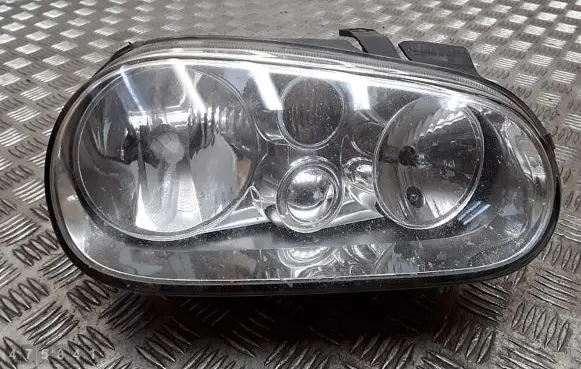 Volkswagen Golf IV Headlight/headlamp