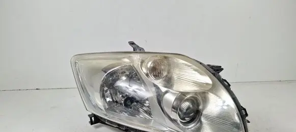 Toyota Auris 150 Headlight/headlamp 8111002470 89901943 89901357