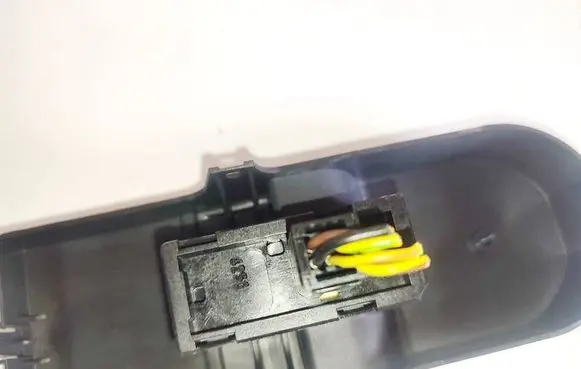 Opel Astra H Electric window control switch 4258