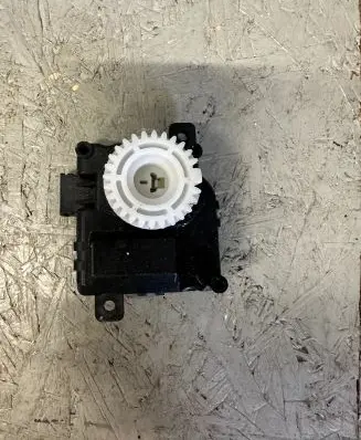 Subaru Outback (BT) Air flap motor/actuator AA1138004040 8C01N059240