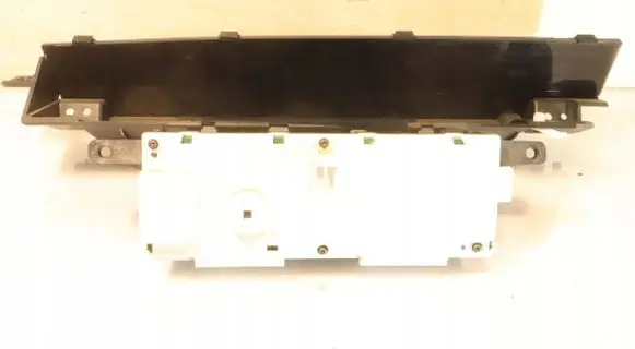 Toyota Prius (XW20) Clock 