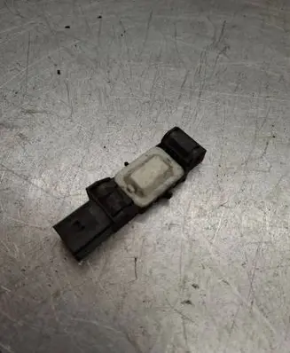 Mercedes-Benz E W211 Airbag deployment crash/impact sensor 0028200826