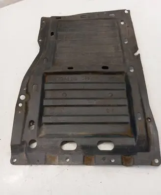 Mitsubishi Grandis Engine splash shield/under tray 5370A119