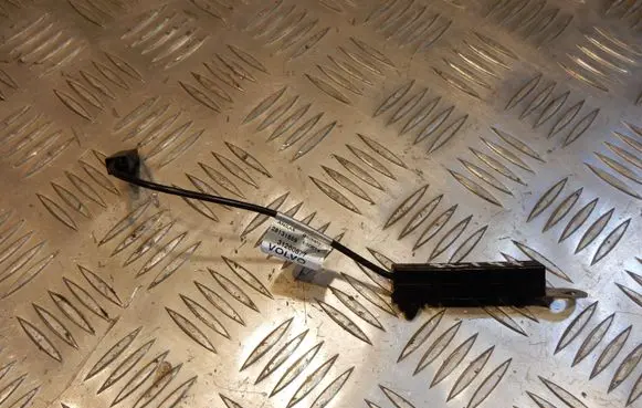 Radio antenna