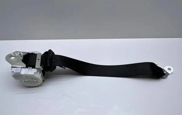 BMW 6 F12 F13 Rear seatbelt 722643903