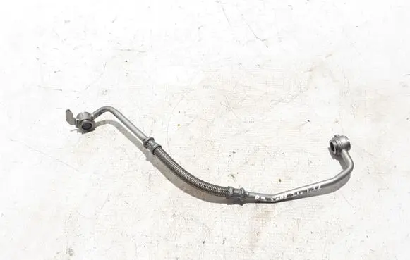 Peugeot 2008 II Turbo turbocharger oiling pipe/hose 9832803480