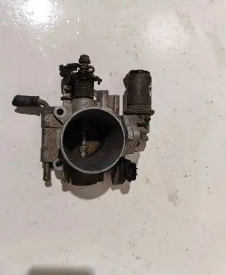 Subaru Impreza I Throttle valve PS6001 7626