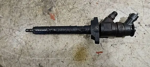 Peugeot 308 Fuel injector 0445110297