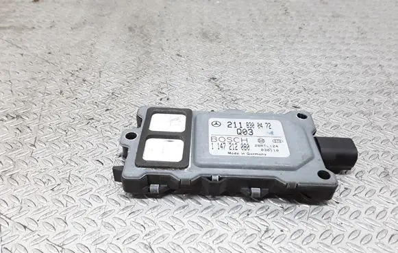 Mercedes-Benz S W220 Reducing agents exhaust control unit 2118300472