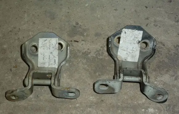 KIA Rio Front door hinge set 