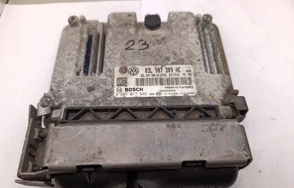 Volkswagen PASSAT B8 Engine control unit/module 03L907309AE 0281017946