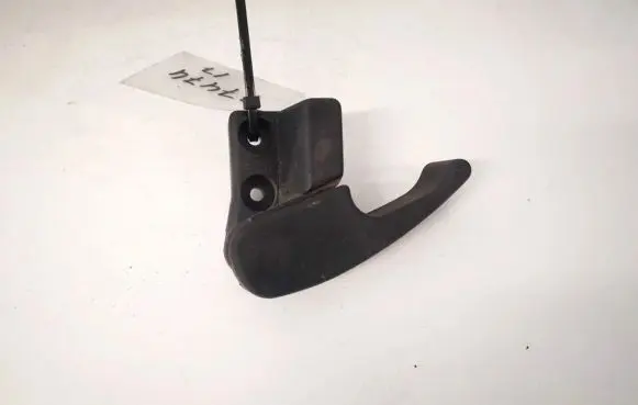 Audi A3 S3 8P Engine bonnet (hood) release handle 1h1823533